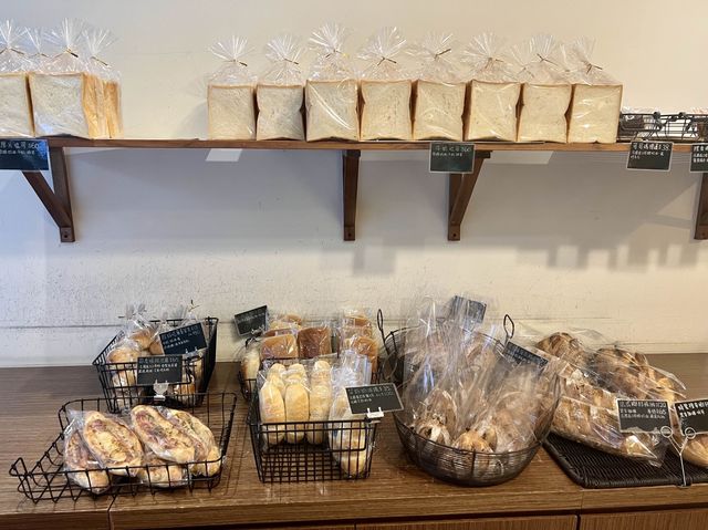 台北內湖超好吃麵包店｜Boulangerie Dix Ans 十年 麵包