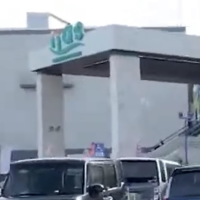 同兩歲小朋友去沖繩行大型商場 | iias大型購物商場