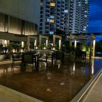 G hotel gurney - L suite - spacious suite!