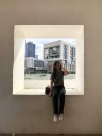Amazing White Building in Shenzhen University 🤍🦢