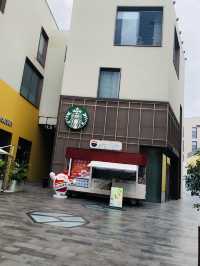 室內室外的商場