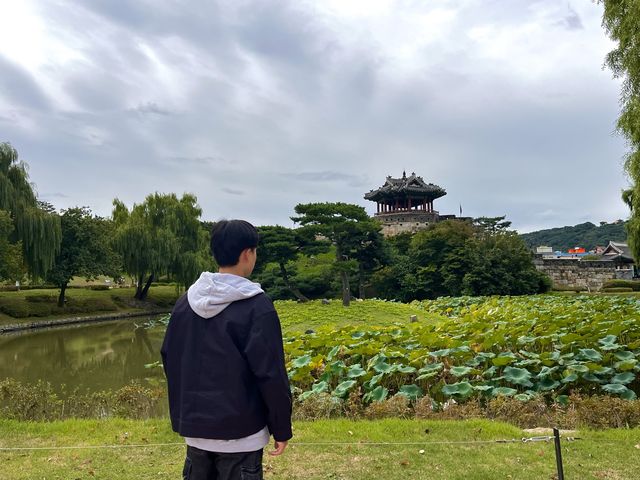 여름과 가을 사이, 여유로운 산책길 방화수류정🍀