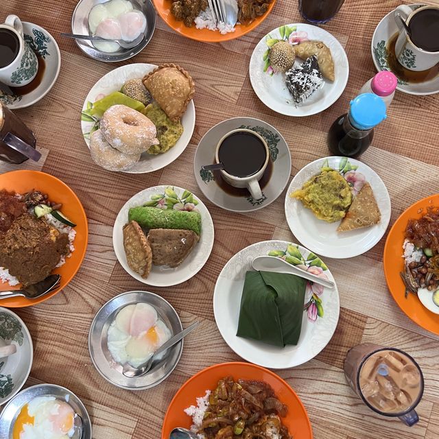 Jelebu’s Breakfast Spot - Nam Theng Kopitiam