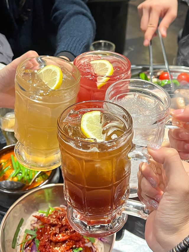 【韓国旅行】韓国グルメ"弘大"で味わう肉厚サムギョプサル