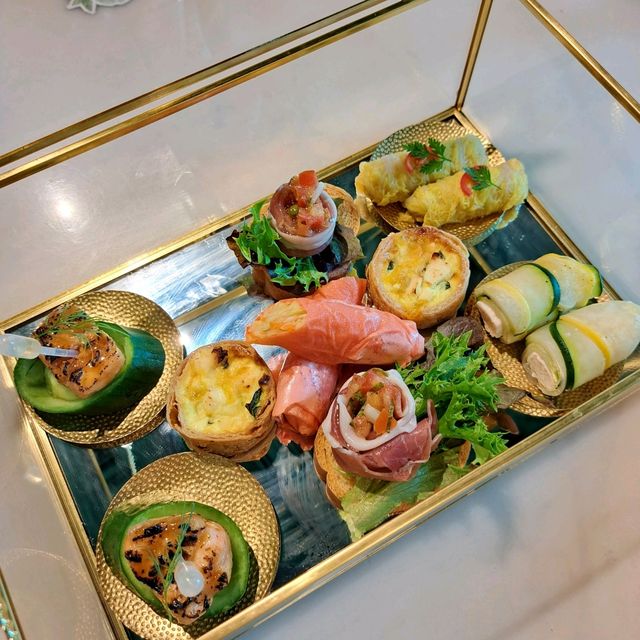 日落海景下午茶