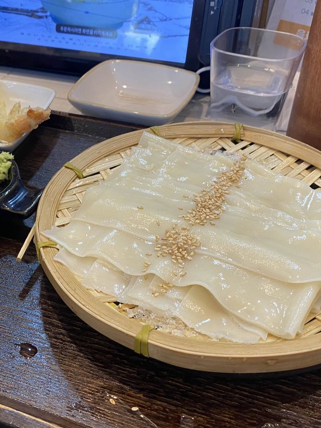 수원 납작우동 찐맛집 ! 요미우돈교자
