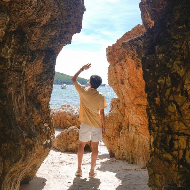 หาดถ้ำแดง Unseen เกาะล้าน