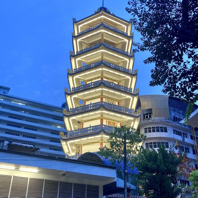 Wat Ru Si Thavorn Wararam