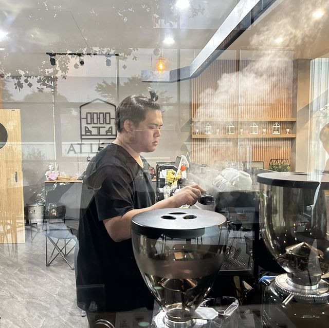 คาเฟ่ลับจริง ในบ้าน ส่วนตัว