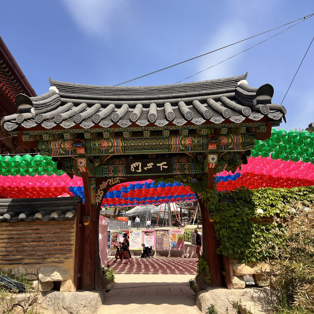 Place to visit in Korea (Bongeunsa Temple)