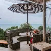 คาเฟ่พระจันทร์สไตล์บาหลี ชมวิวทะเลพัทยาแบบ 360°