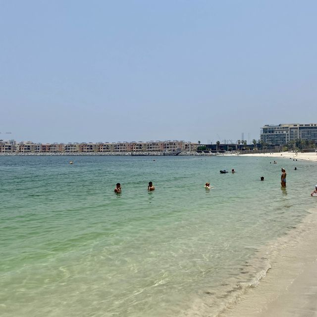 Hot Sands in Dubai