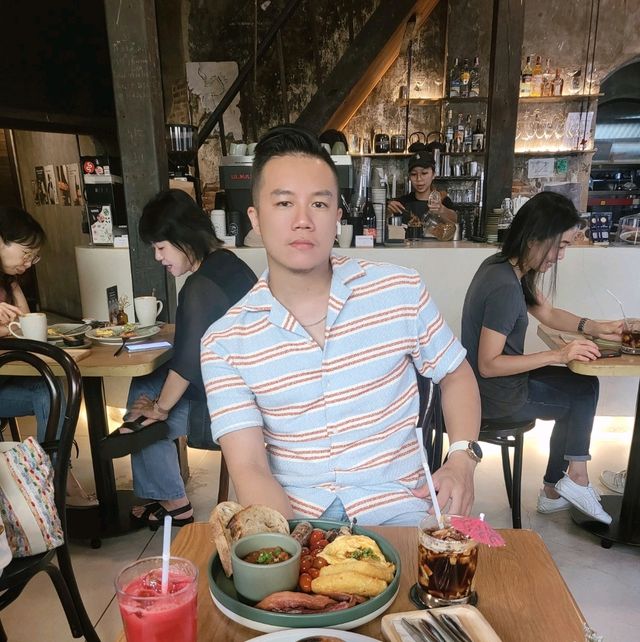 曼谷百年老宅咖啡館｜Sarnies Bangkok