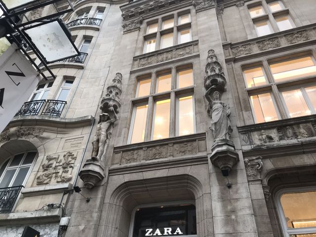 Dazed in Antwerp, the Diamond District