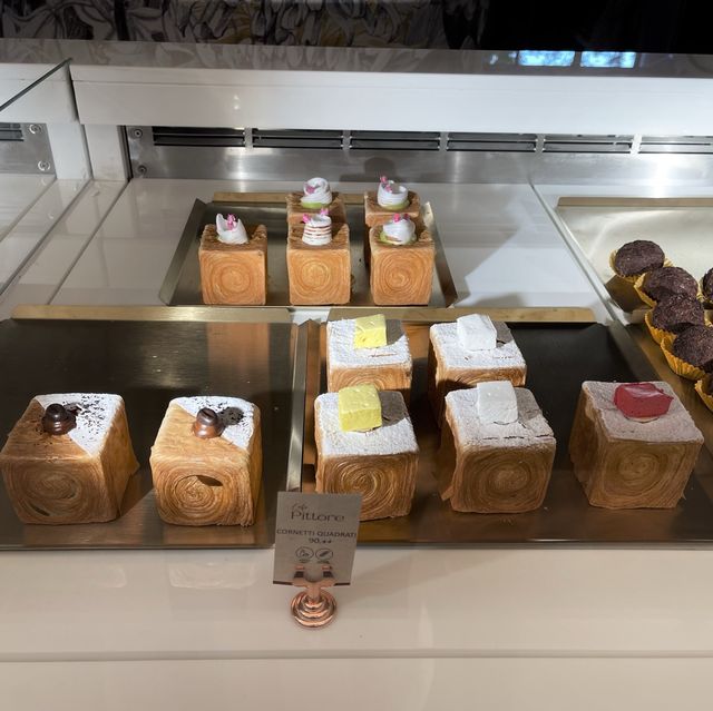 Cafe& Lobby Lounge experience