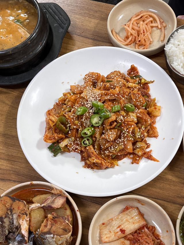 한국인은 역시 밥심🍚 경동시장 맛집, 광주식당