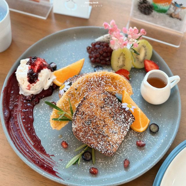 #twentytwentyfox #cafebangsaray  #คาเฟ่สัตหีบ