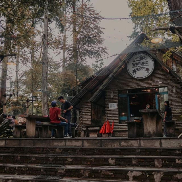 DOCKING AT A COFFEE PLACE QUITE FAR FROM THE CITY CENTER OF BANDUNG,