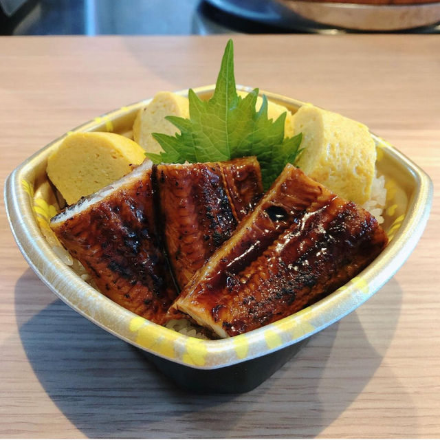 【福岡グルメ】リーズナブルで美味しい海鮮丼