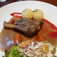 Serene Dining at Hilltop House, Kuching