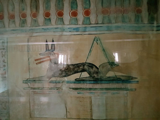 Valley of the Queens - a bonus in Luxor