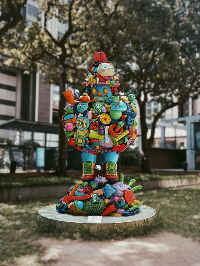 people mountain people sea 展覽