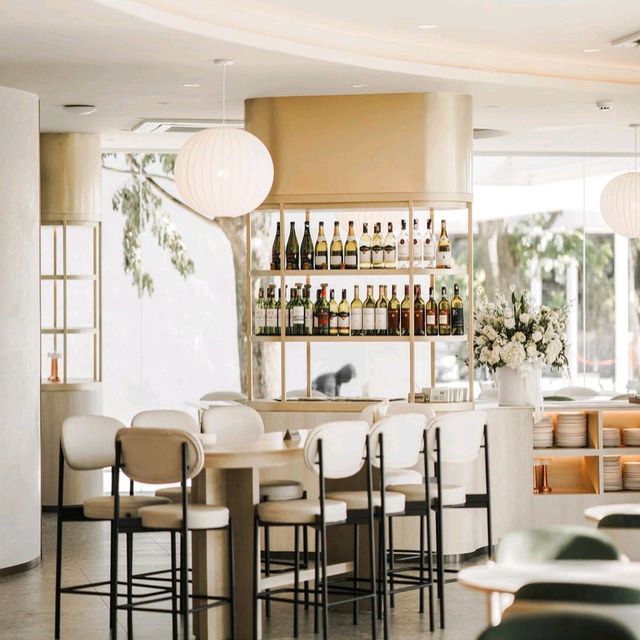 Praline Dining Room ถนนพรานนก - กาญจนาภิเษก