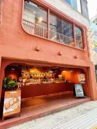 「君蘭麵包廠概念店，香港人手製造的港式味道」