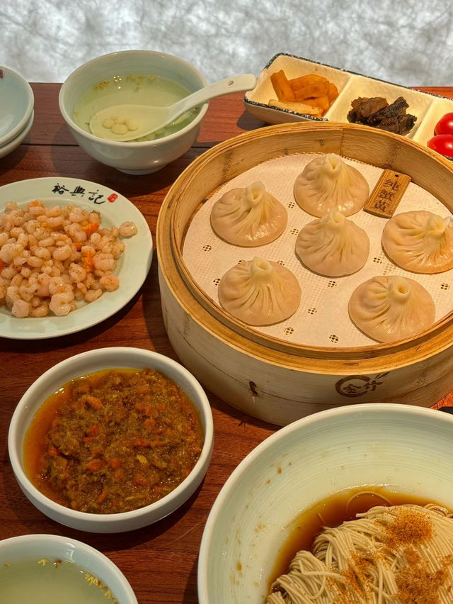 「裕興記麵館」：百年老字號，美食必試