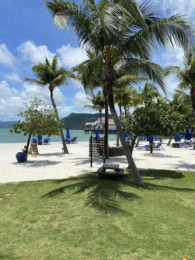 Luxury and Serenity: Perfect Langkawi Beachside Haven