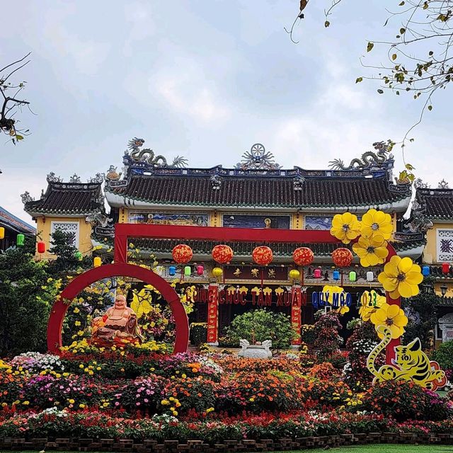 ตะลุยเที่ยวเมืองเก่าโบราณ 'ฮอยอัน'