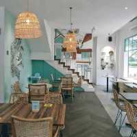 THIS NEW COFFEE SHOP IN ALAM SUTERA IS NAMED AFTER A STREET IN BANDUNG