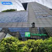 รีวิวโรงแรม Holiday Inn Bangkok Sukhumvit