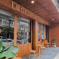 Log Coffee and Teak Furniture 