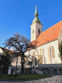Discover the Charming Beauty of Bratislava, Slovakia 🇸🇰