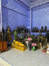 โบสถ์สีน้ำเงินที่จันทบุรี