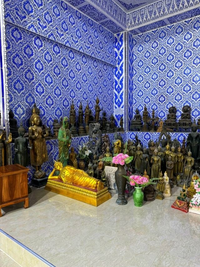 โบสถ์สีน้ำเงินที่จันทบุรี