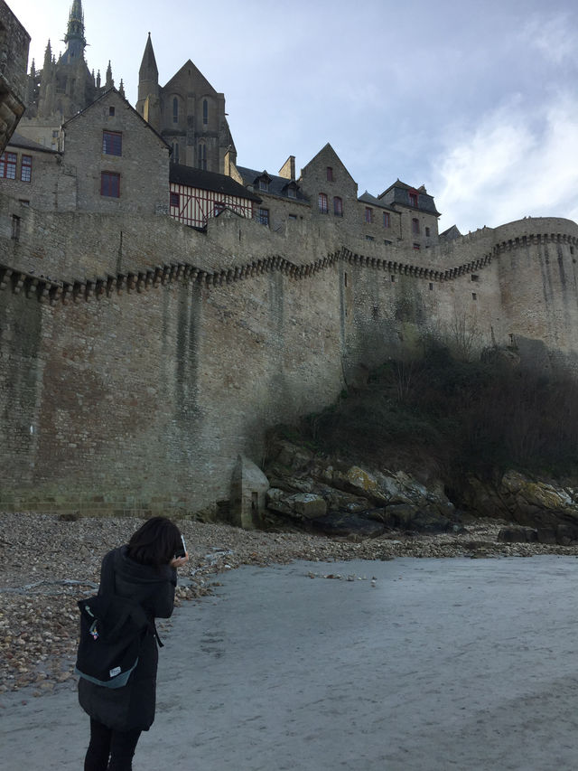 一度は訪れてみたい！大天使ミカエルのいるモン・サン・ミッシェル🏰