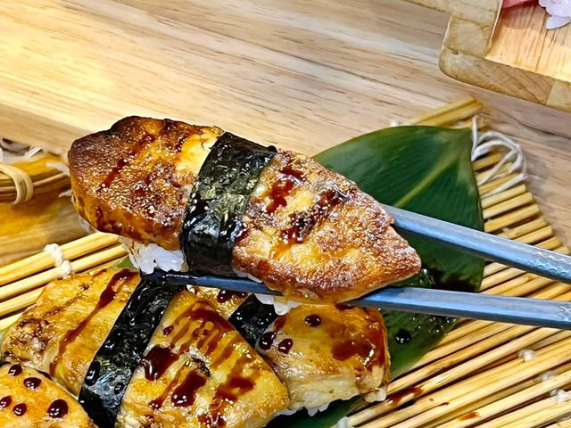 #ร้านลับ จ่ายแค่ 1 แบงค์เทา ✨ 🍣