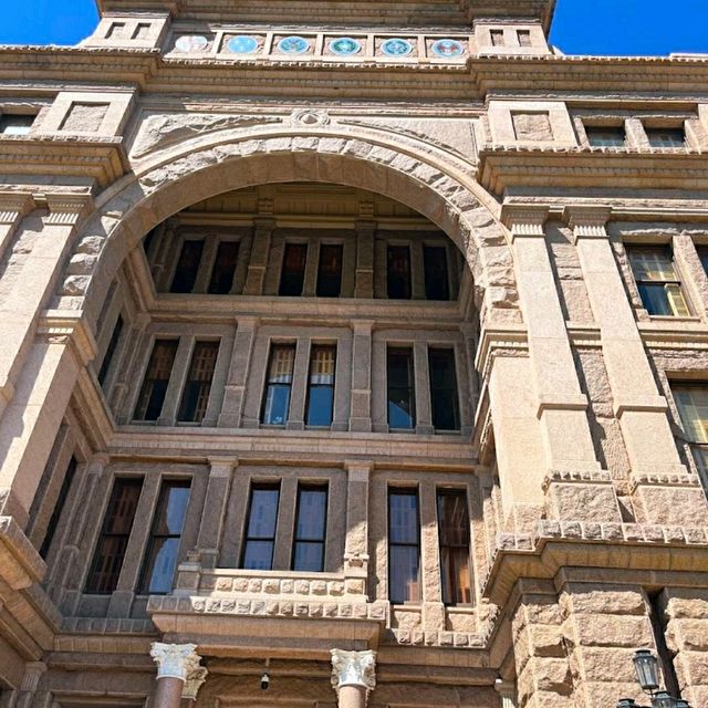 VISITING THE TEXAS STATE CAPITOL.