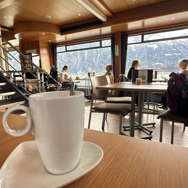Free amazing cruising at lake Thun