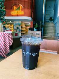  Queensbaker X Signature coffee Lamphun 