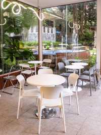 ณ.นอง คาเฟ่น้ำแร่ระนองสุดชิล