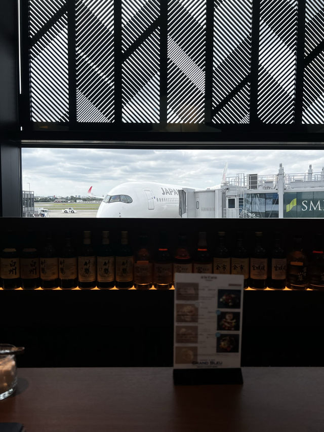【大阪／伊丹空港】飛行機を眺めてながらお酒が飲めるお店