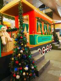 A Magical Christmas Trip Awaits at The Starling Mall