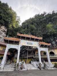 Sam Poh Tong Temple, Ipoh, Malaysia
