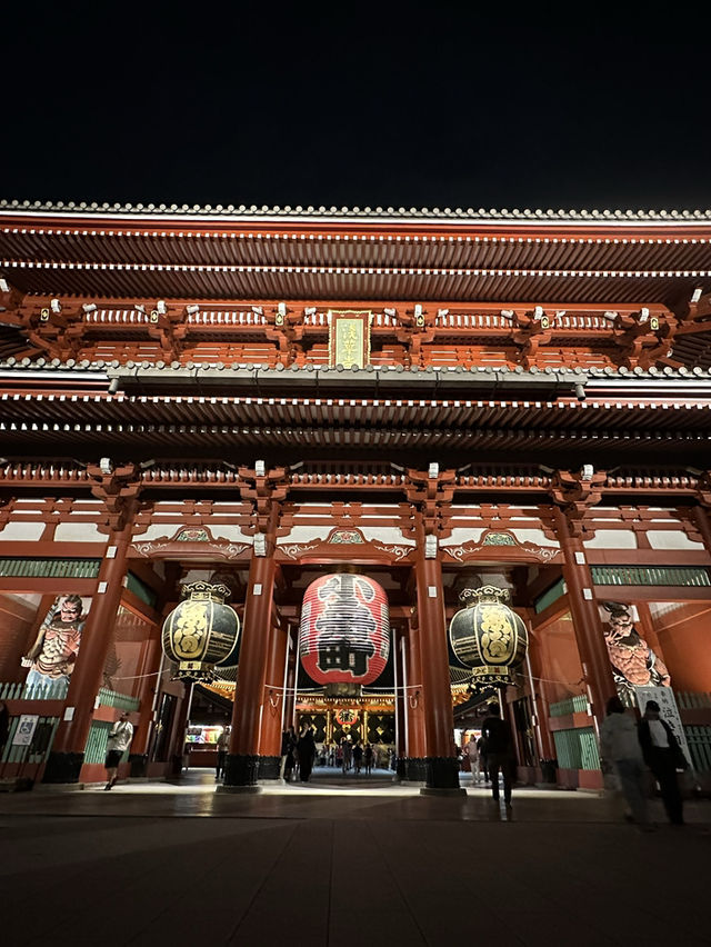 Immerse Yourself in Tradition at Sensoji Temple, Tokyo