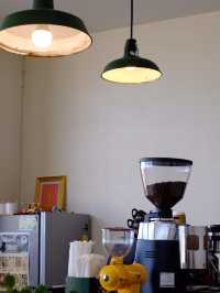 lyn cafe
