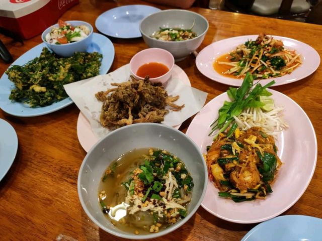 พามาร้านก๋วยเตี๋ยวมิชลินไกด์ เปิดมาแล้วกว่า 20 ปี