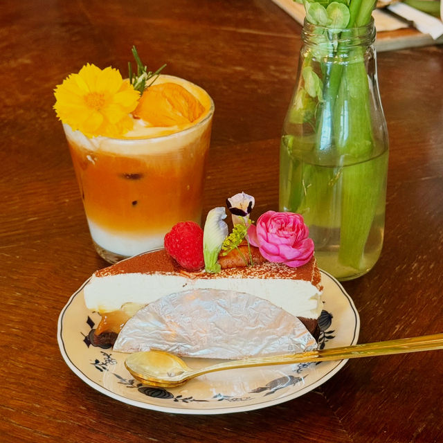 Hidden Blossoms at Wallflowers Cafe